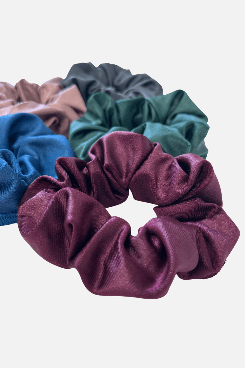 Plum Wetlook Lycra Scrunchie - simple - Quatro Gymnastics UK