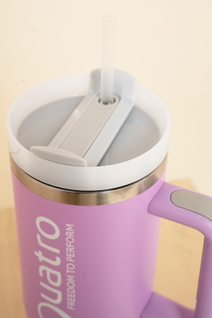 Quatro Tumbler with Straw